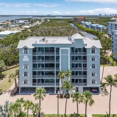 FMB - Amazing Beach Condo - 6691 Estero Blvd #102