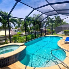 Hakuna Matata, Cape Coral