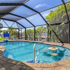 Manatee Cottage, Cape Coral