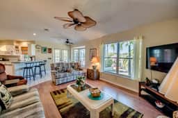 Villa Coral Retreat, Cape Coral