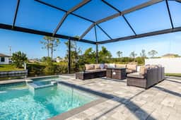 Villa Sip N Sea, Cape Coral