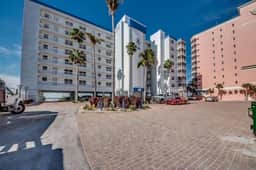 FMB - Condo Beach Villas 203