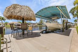 Villa Gone Coastal, Cape Coral