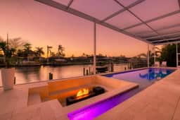 Villa Metropolis, Cape Coral