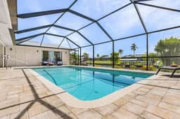 Channelside Paradise, Cape Coral