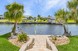 Channelside Paradise, Cape Coral