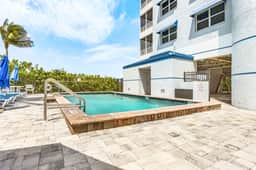 FMB - Condo Beach Villas 203