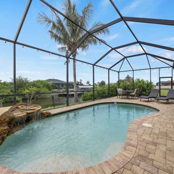 The Surfside Palms, Cape Coral - Image 1