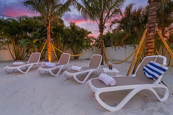 A Grand Oasis, Cape Coral