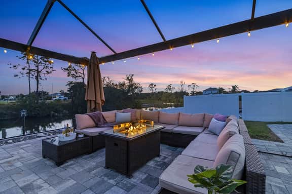 Villa Sip N Sea, Cape Coral