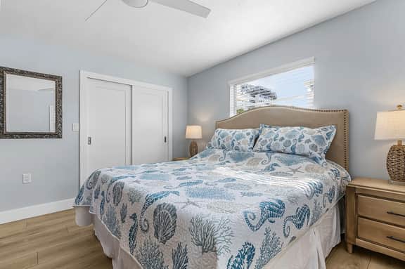 Aloha Kai #17, Siesta Key