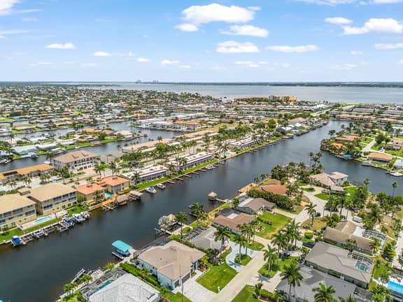 Orchid House, Cape Coral