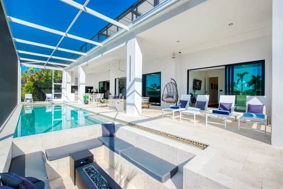 Villa Metropolis, Cape Coral