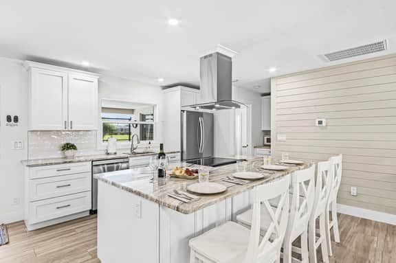 Channelside Paradise, Cape Coral - Image 3
