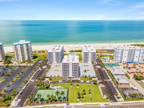 FMB - Condo A Wave From It All - 7146 Estero Blvd #416