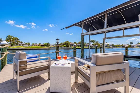 Seaside Social, Cape Coral - Image 3