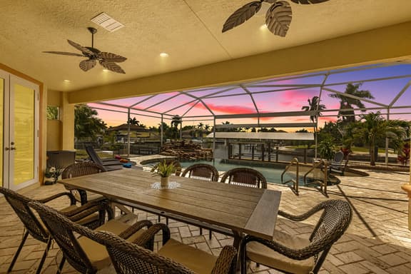 Villa Driftwood Palms, Cape Coral - Bild 1