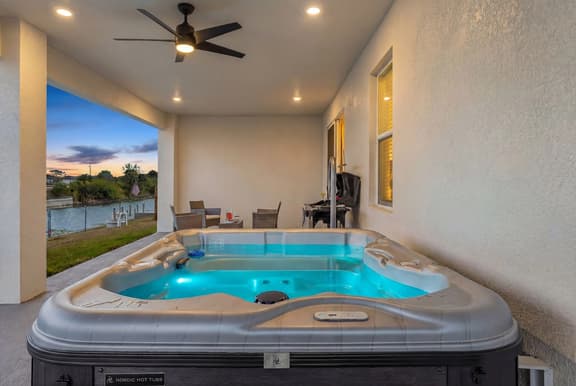Blue Heron Cottage, Cape Coral