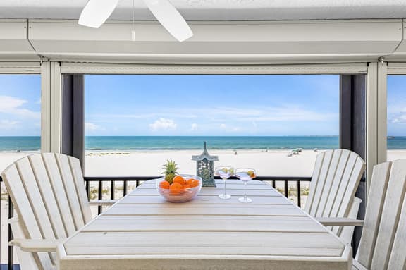 FMB - Condo Dolphin Watch 203