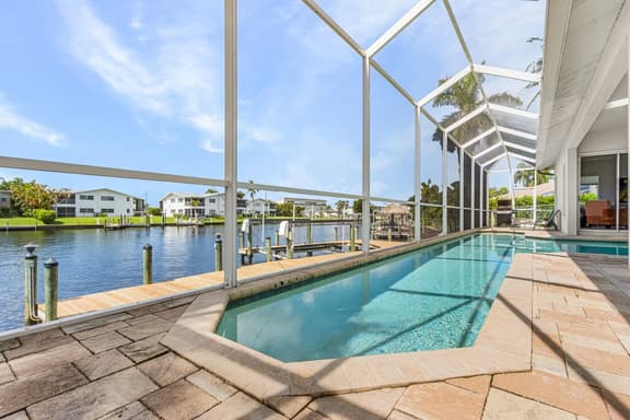 Villa Poinciana, Cape Coral - Image 1